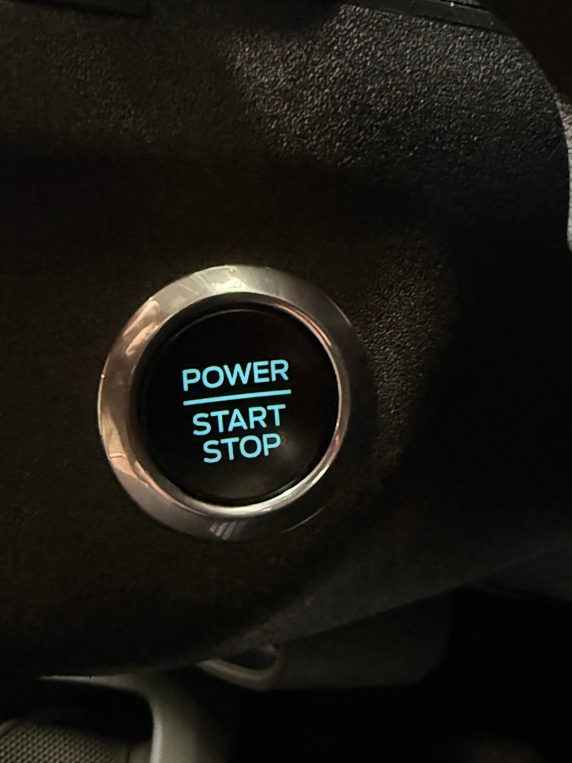 Ford Transit Crew Van 2023 - Image 25