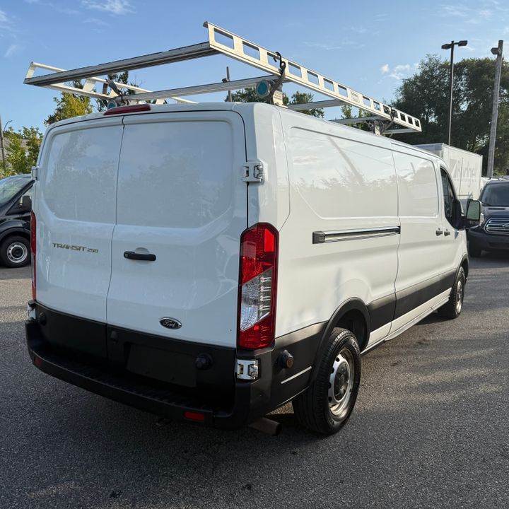 Ford Transit Cargo Van 2020 - Image 5