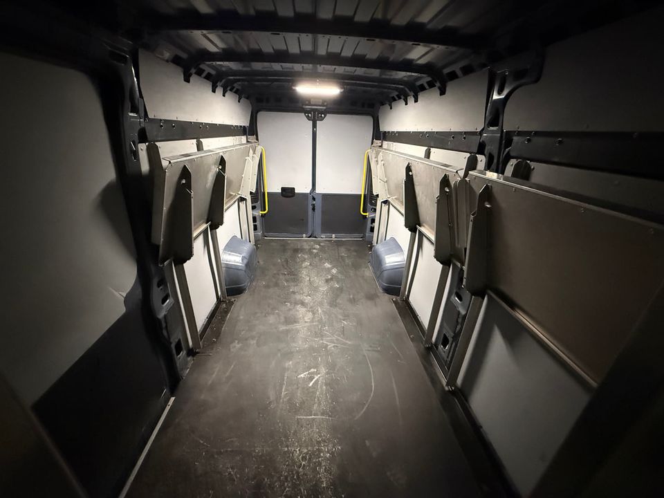 Ram ProMaster Cargo Van 2021 - Image 14