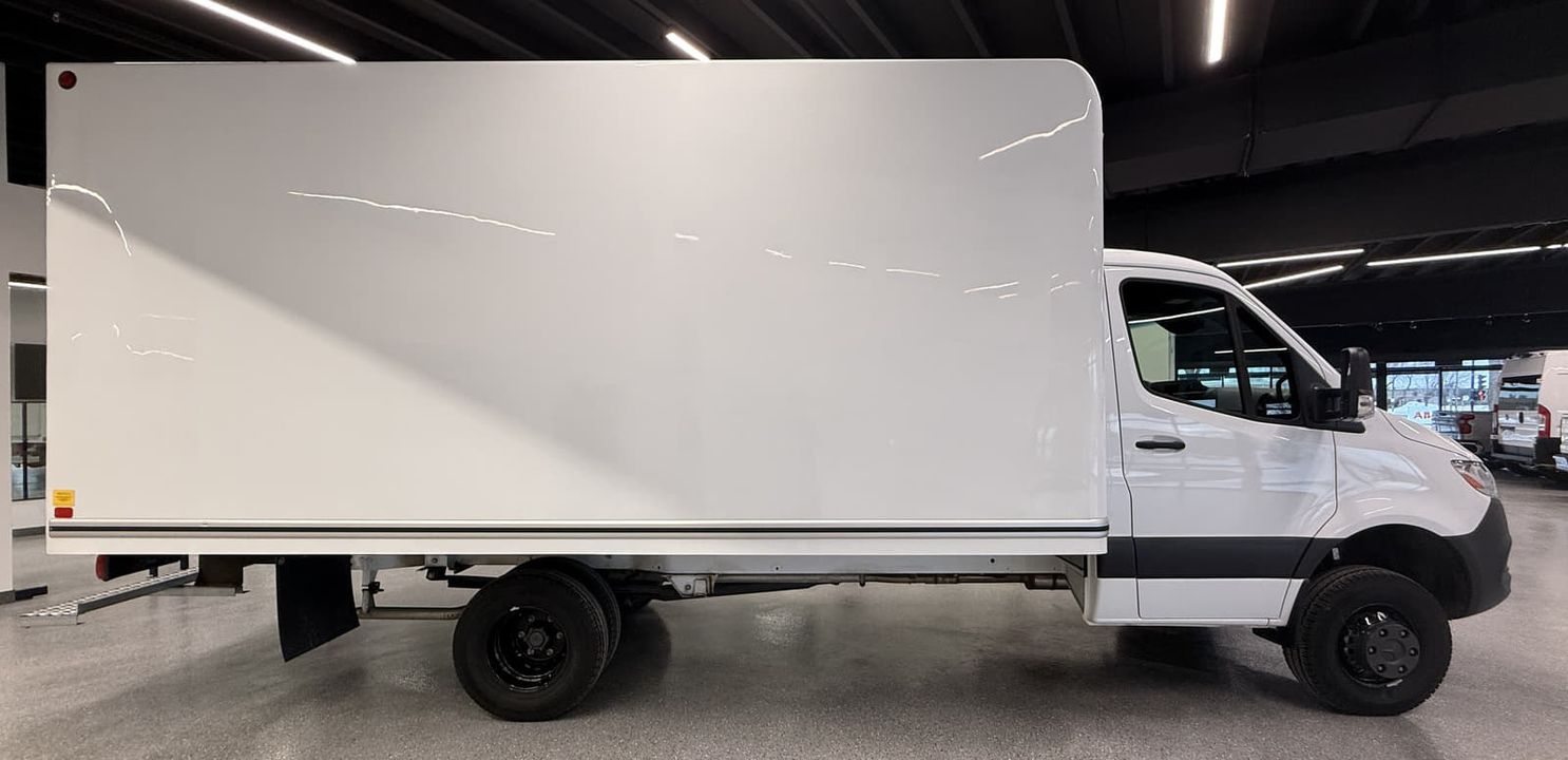 Mercedes-Benz Sprinter Cab Chassis 2024 - Image 5