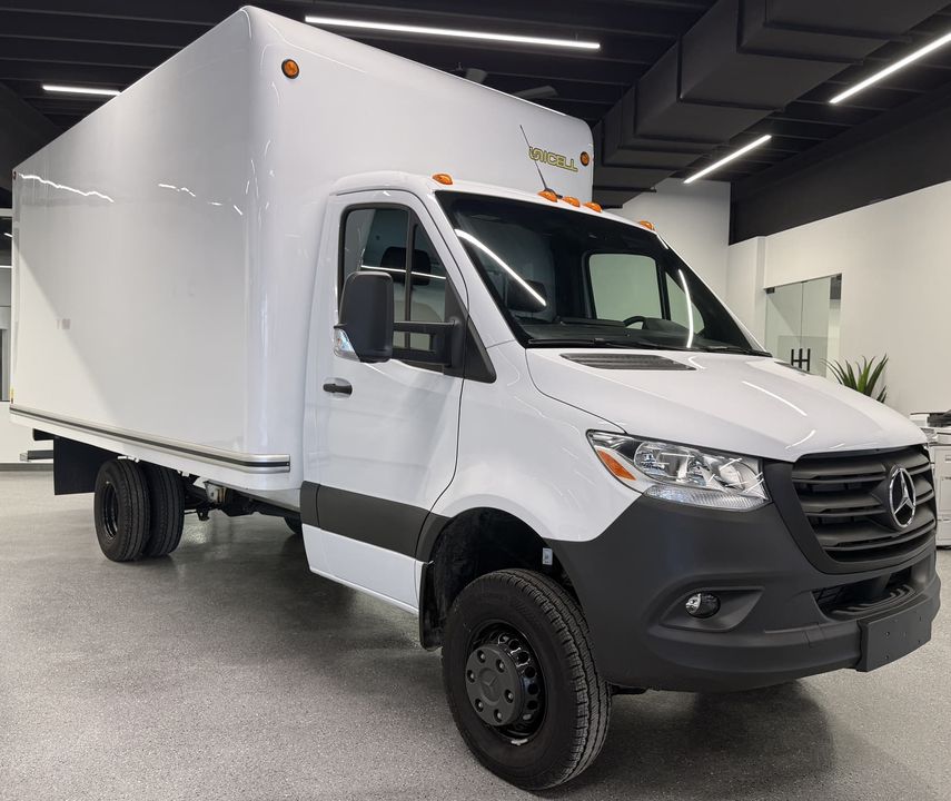 Mercedes-Benz Sprinter Cab Chassis 2024 - Image 6