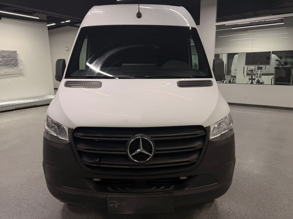 Mercedes-Benz Sprinter Cargo Van 2019 - Image 8