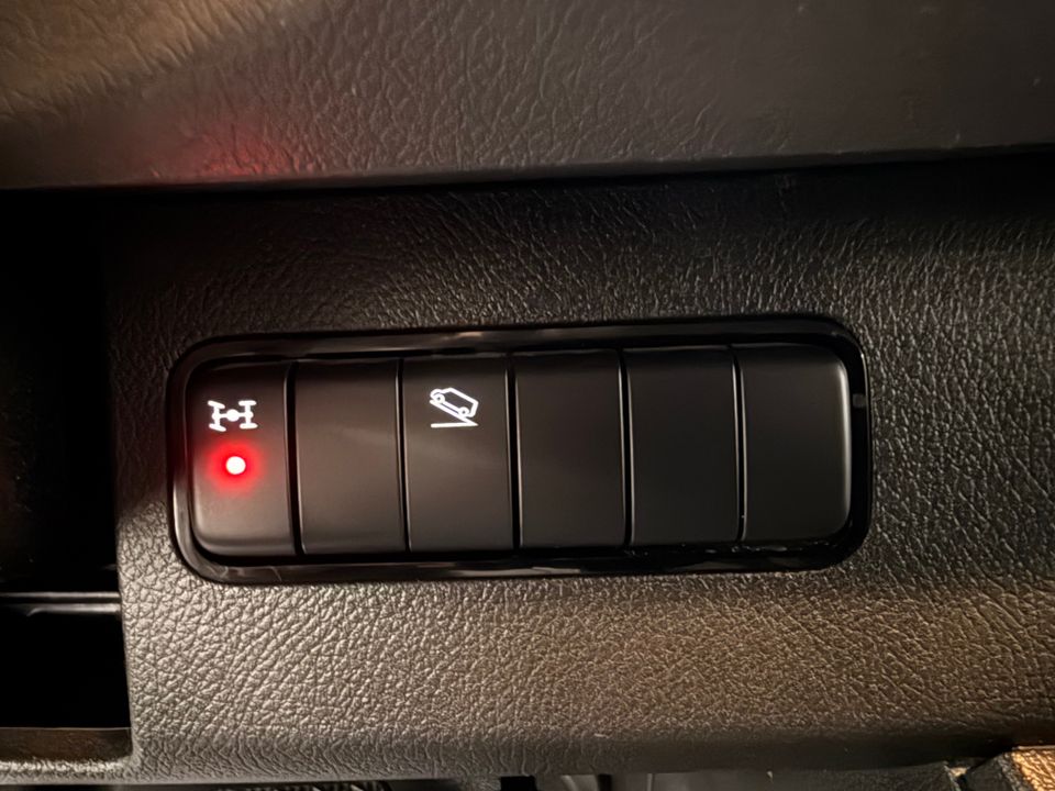 Mercedes-Benz Sprinter Cargo Van 2019 - Image 17