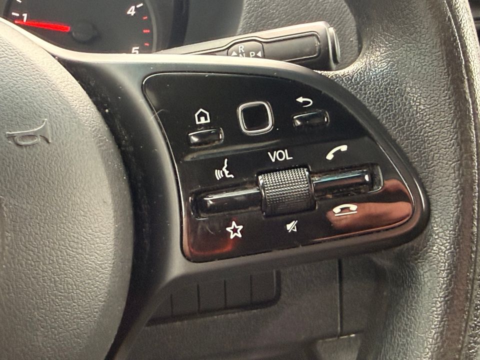 Mercedes-Benz Sprinter Cargo Van 2021 - Image 21