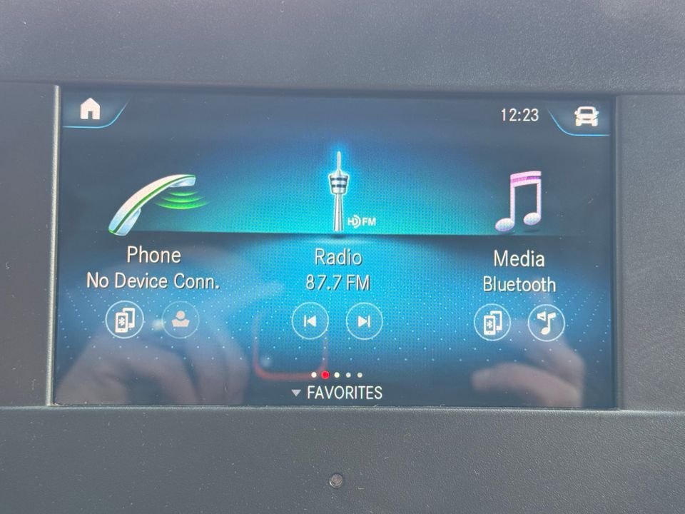 Mercedes-Benz Sprinter Cargo Van 2021 - Image 24