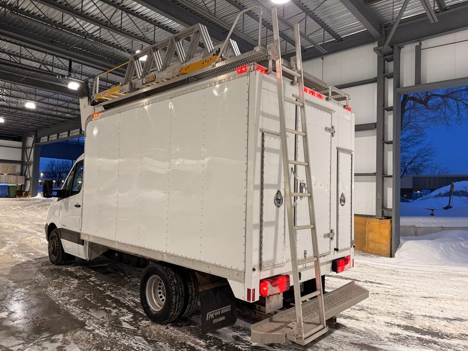 Mercedes-Benz Sprinter Cab Chassis 2016 - Image 3