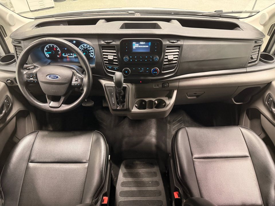 Ford Transit Cargo Van 2024 - Image 15