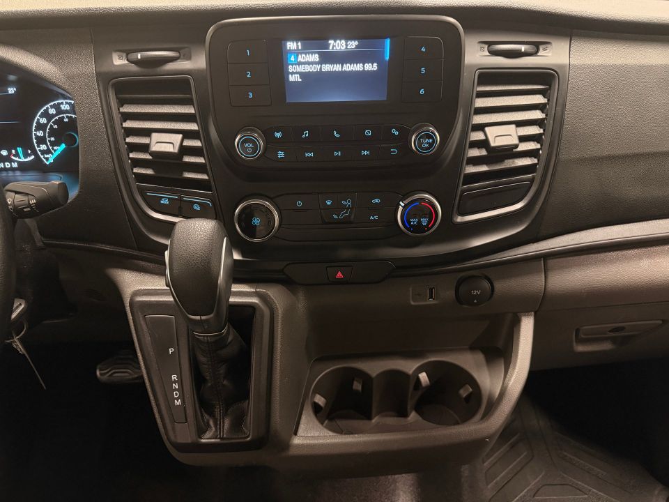 Ford Transit Cargo Van 2024 - Image 19