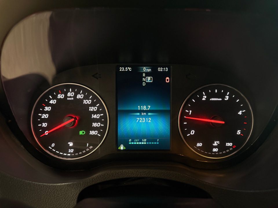 Mercedes-Benz Sprinter Cargo Van 2024 - Image 18