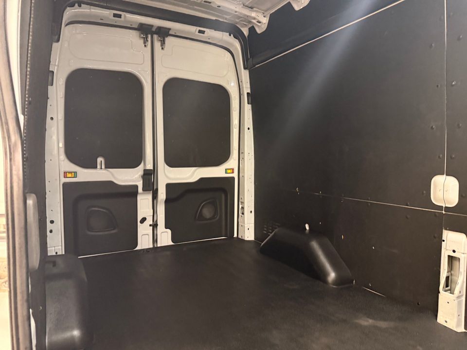 Ford Transit Cargo Van 2023 - Image 14
