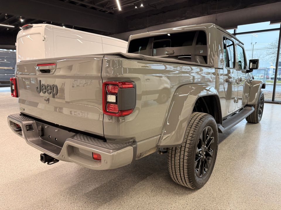 Jeep Gladiator 2023 - Image 5