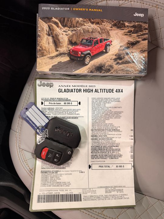 Jeep Gladiator 2023 - Image 30
