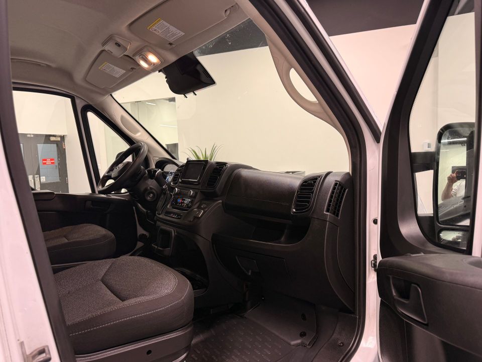 Ram ProMaster Cargo Van 2023 - Image 12