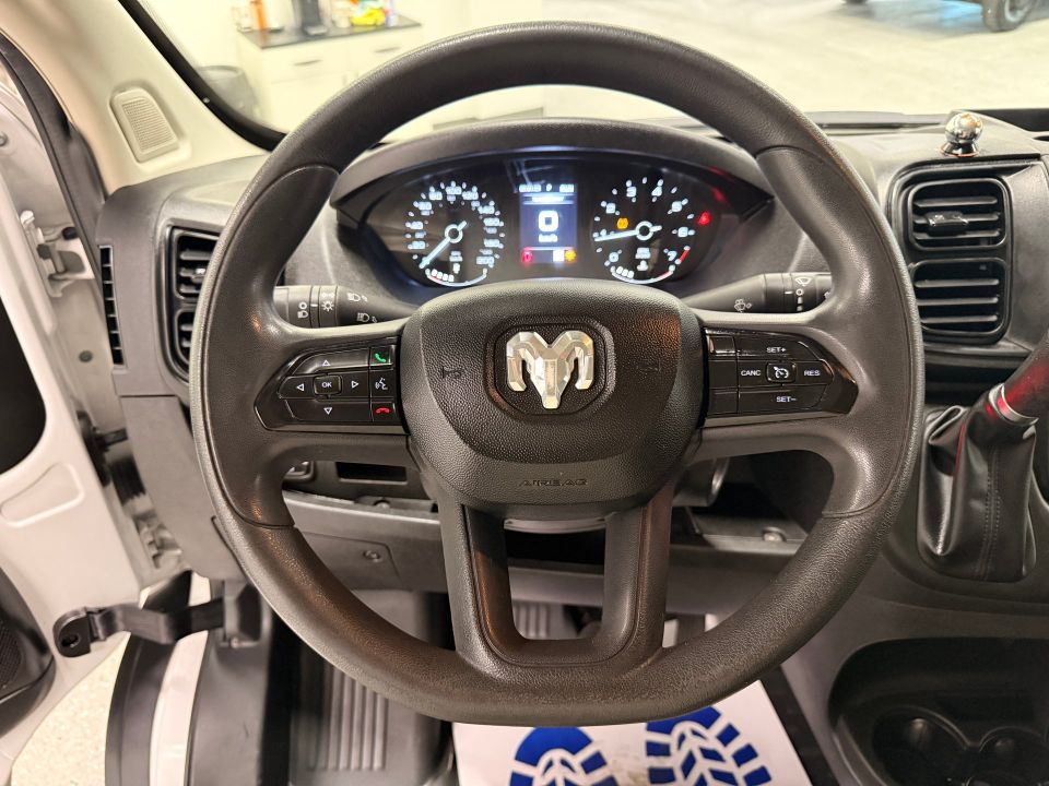 Ram ProMaster Cargo Van 2023 - Image 16