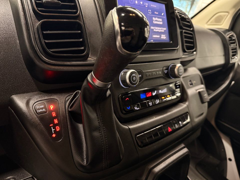 Ram ProMaster Cargo Van 2023 - Image 19