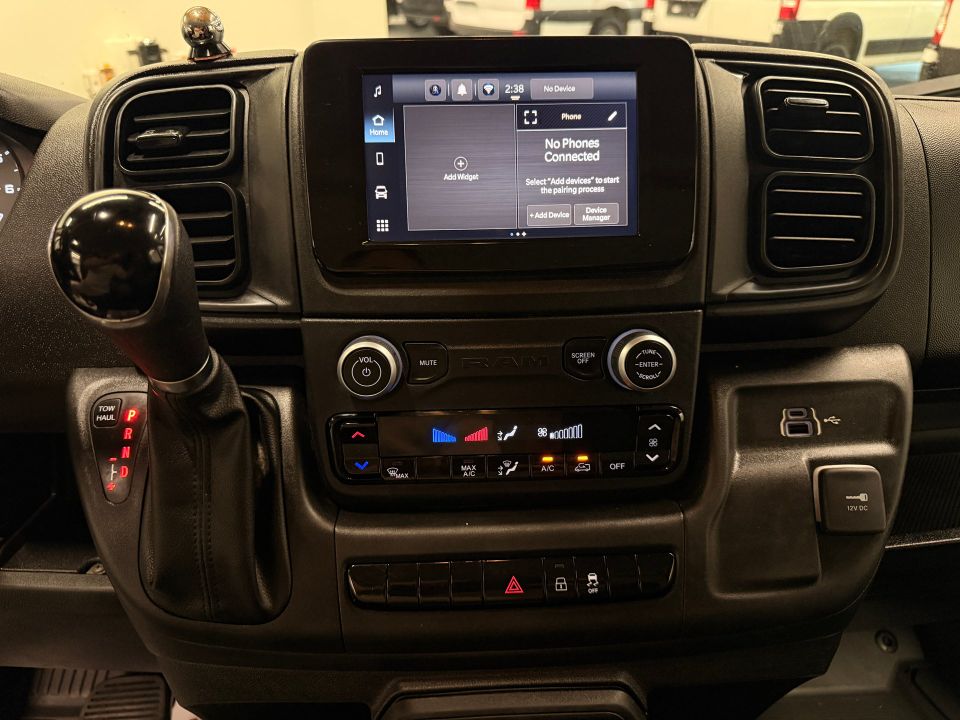 Ram ProMaster Cargo Van 2023 - Image 18