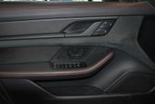 Porsche Taycan 2024 - Thumbnail 17