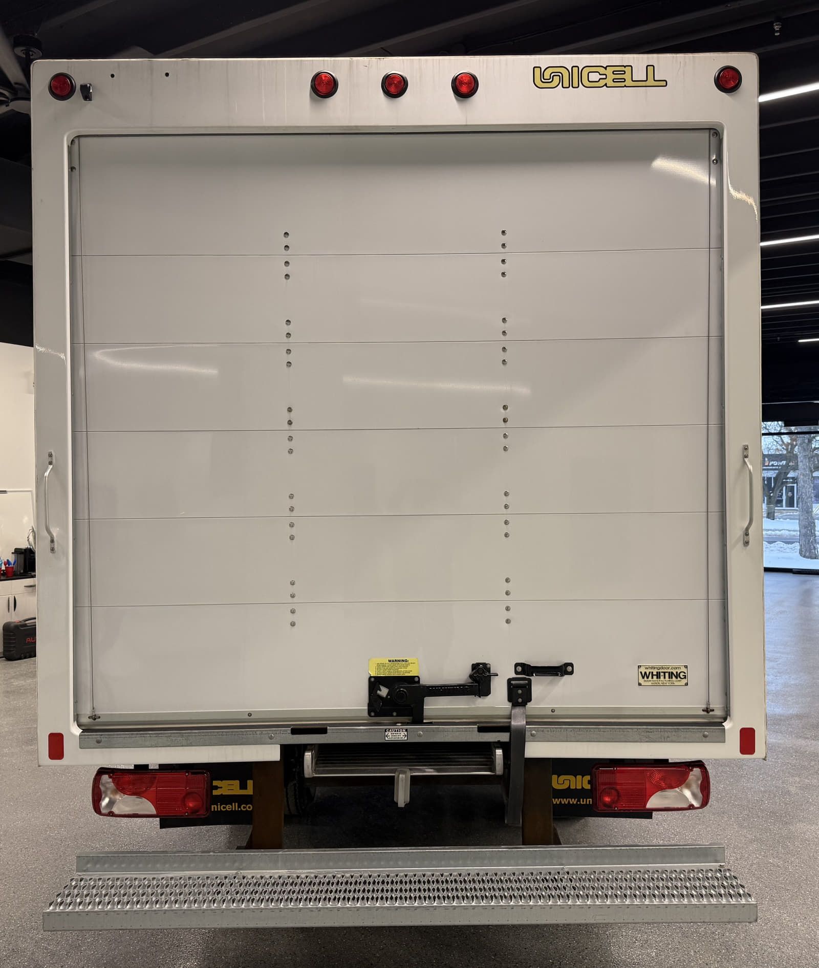Mercedes-Benz Sprinter Cab Chassis 2024 - Thumbnail 3