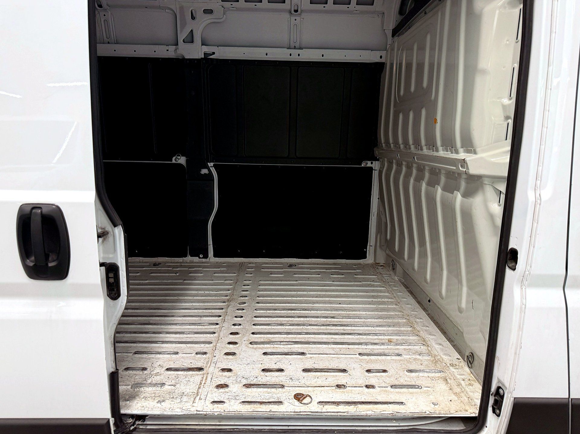Ram ProMaster Cargo Van 2023 - Thumbnail 13