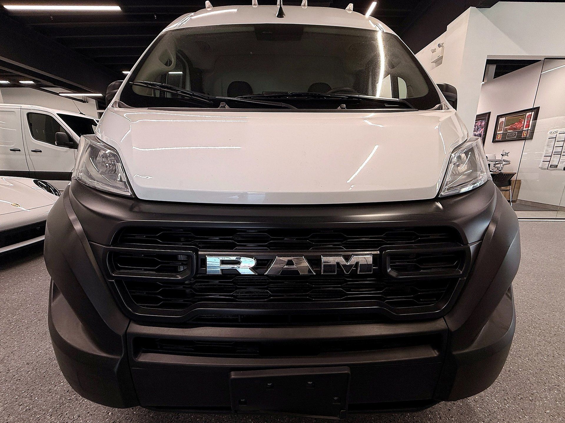 Ram ProMaster Cargo Van 2023 - Thumbnail 8