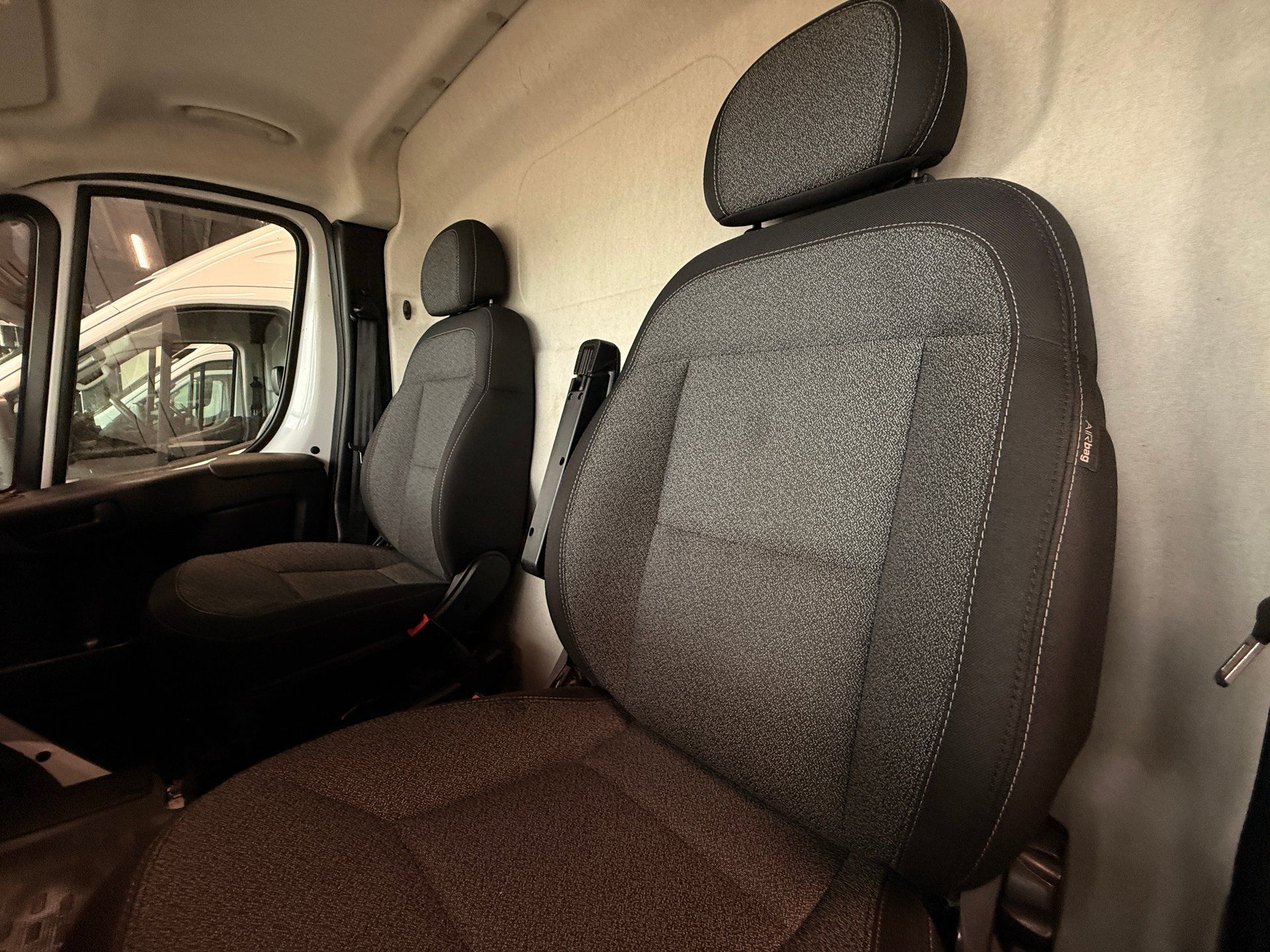Ram ProMaster Cargo Van 2023 - Thumbnail 24