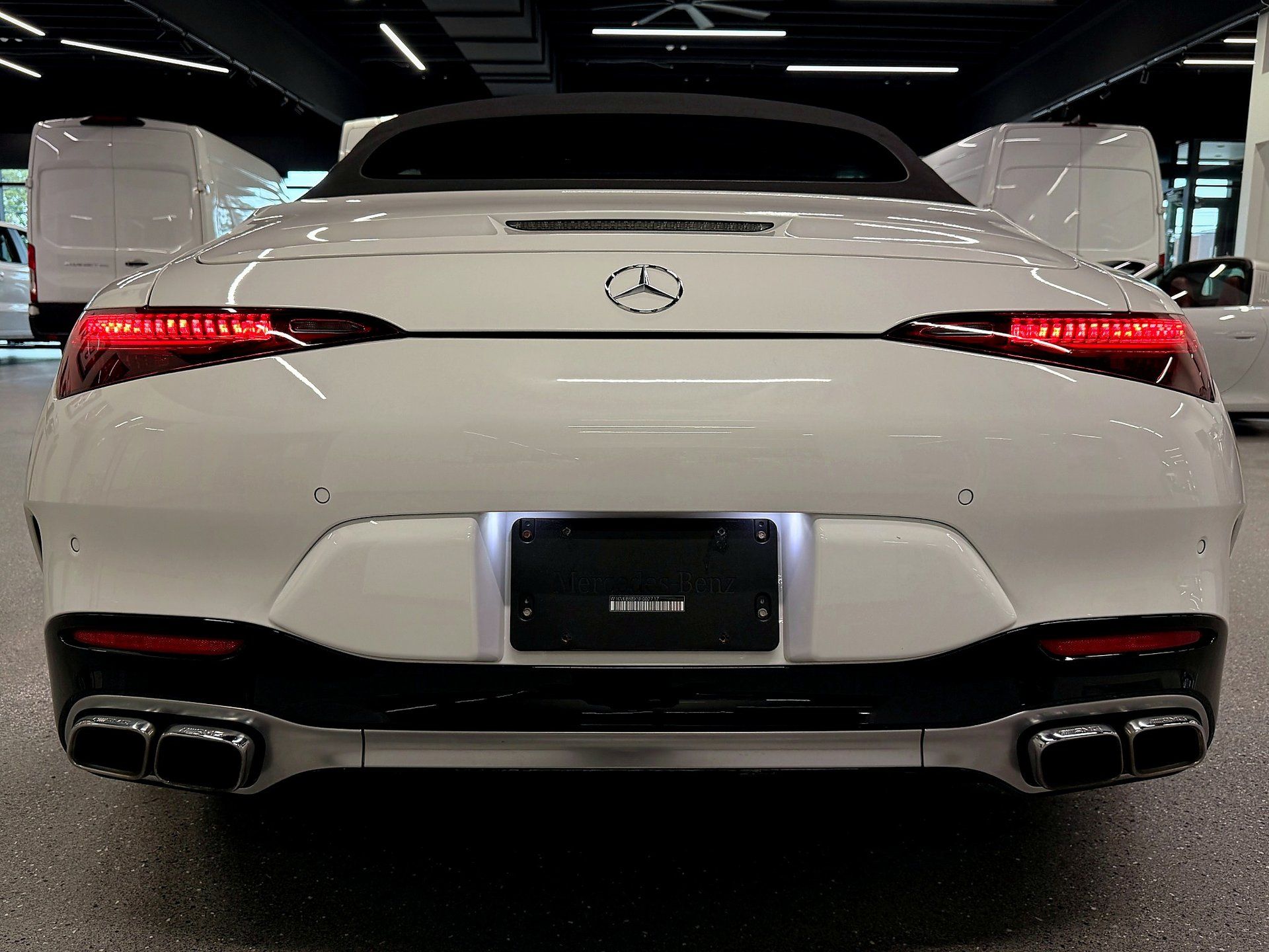 Mercedes-Benz SL-Class 2022 - Thumbnail 4
