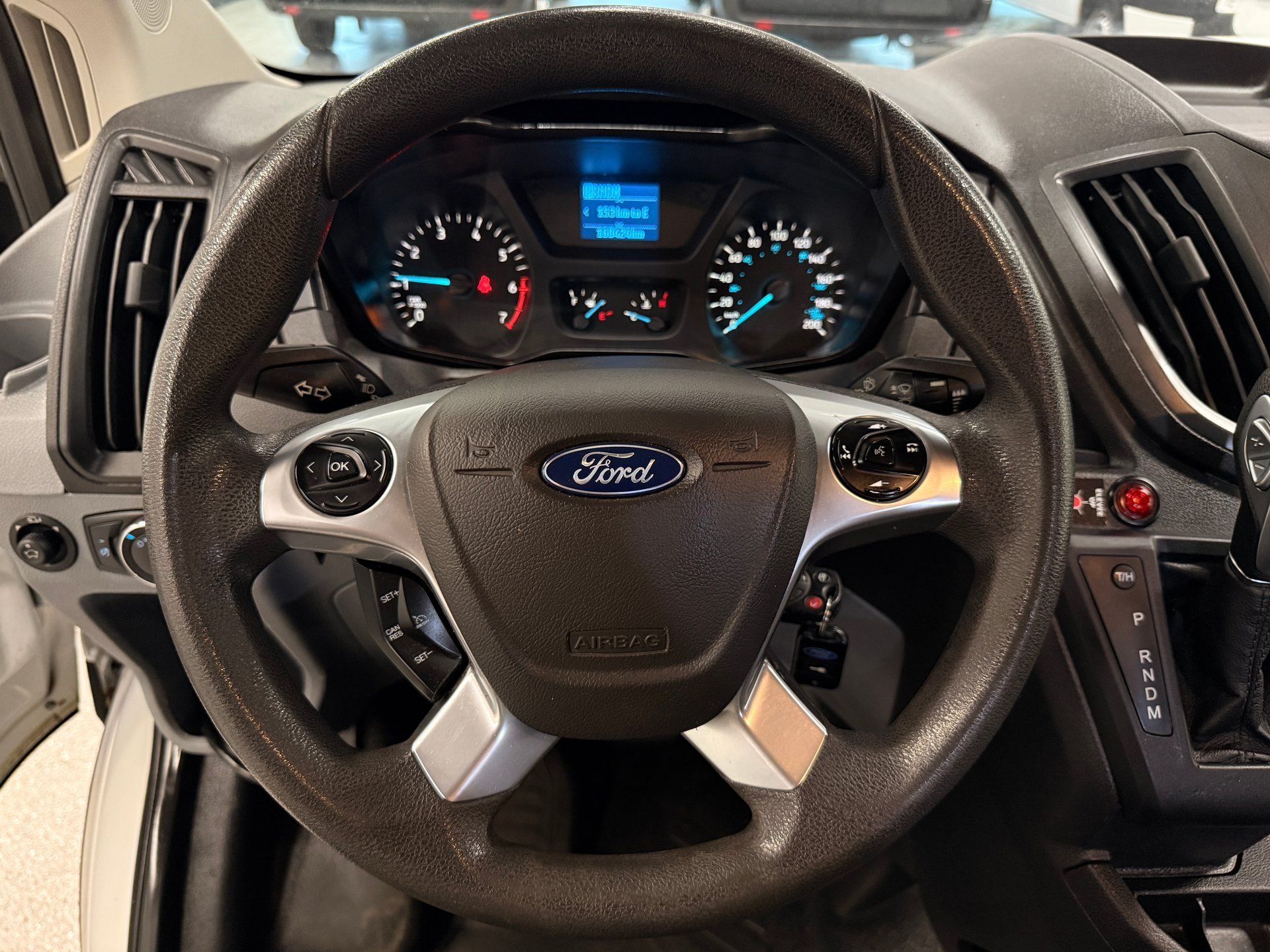 Ford Transit Cargo Van 2019 - Thumbnail 20