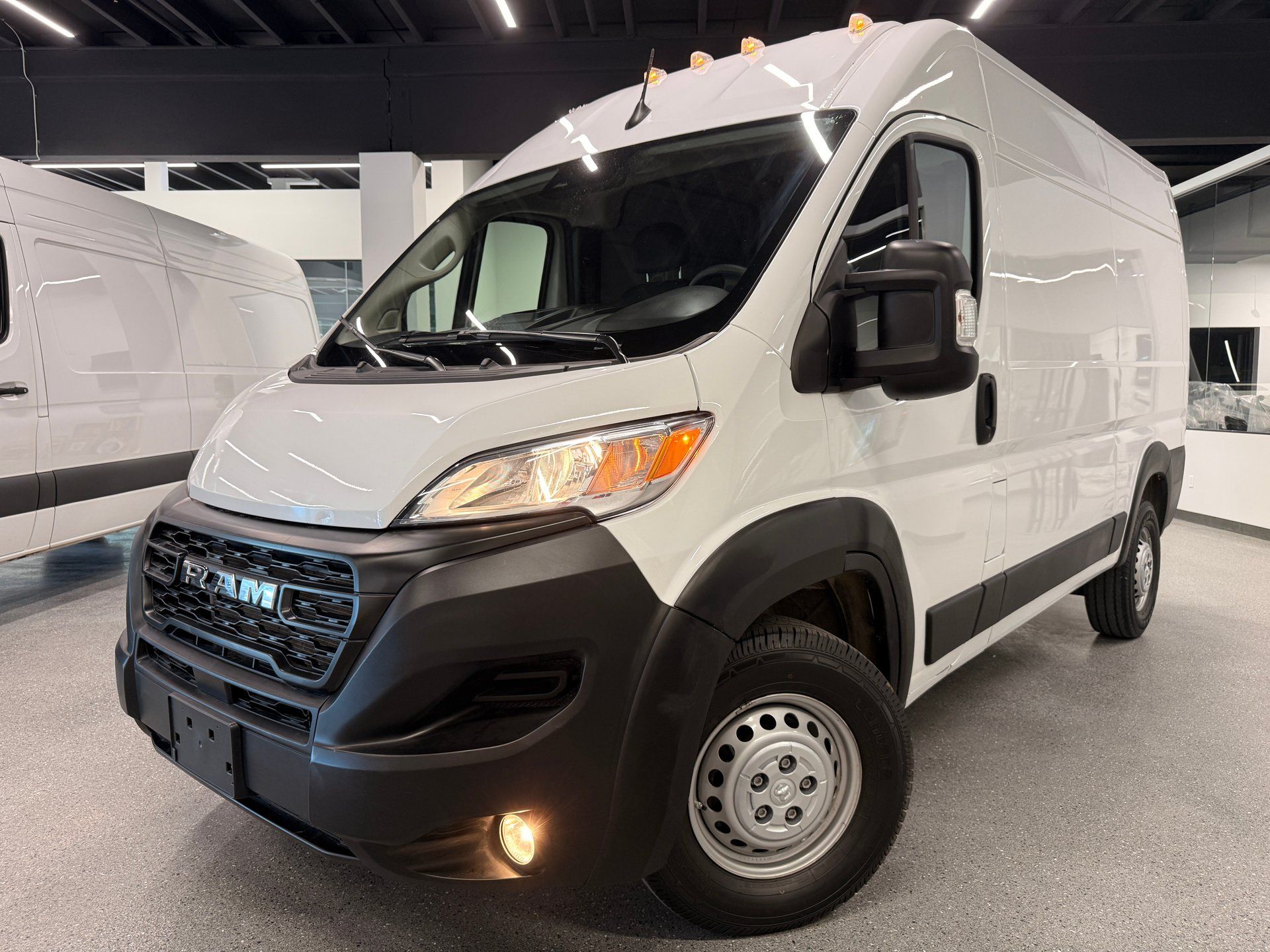 Ram ProMaster 2500 2025 - Thumbnail 1