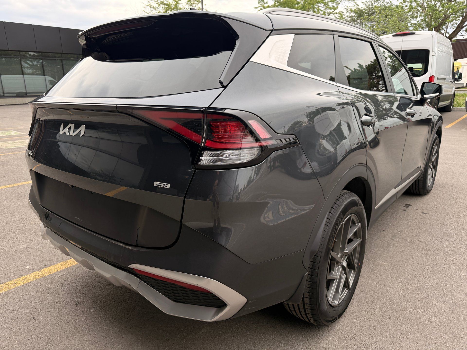 Kia Sportage 2023 - Thumbnail 5